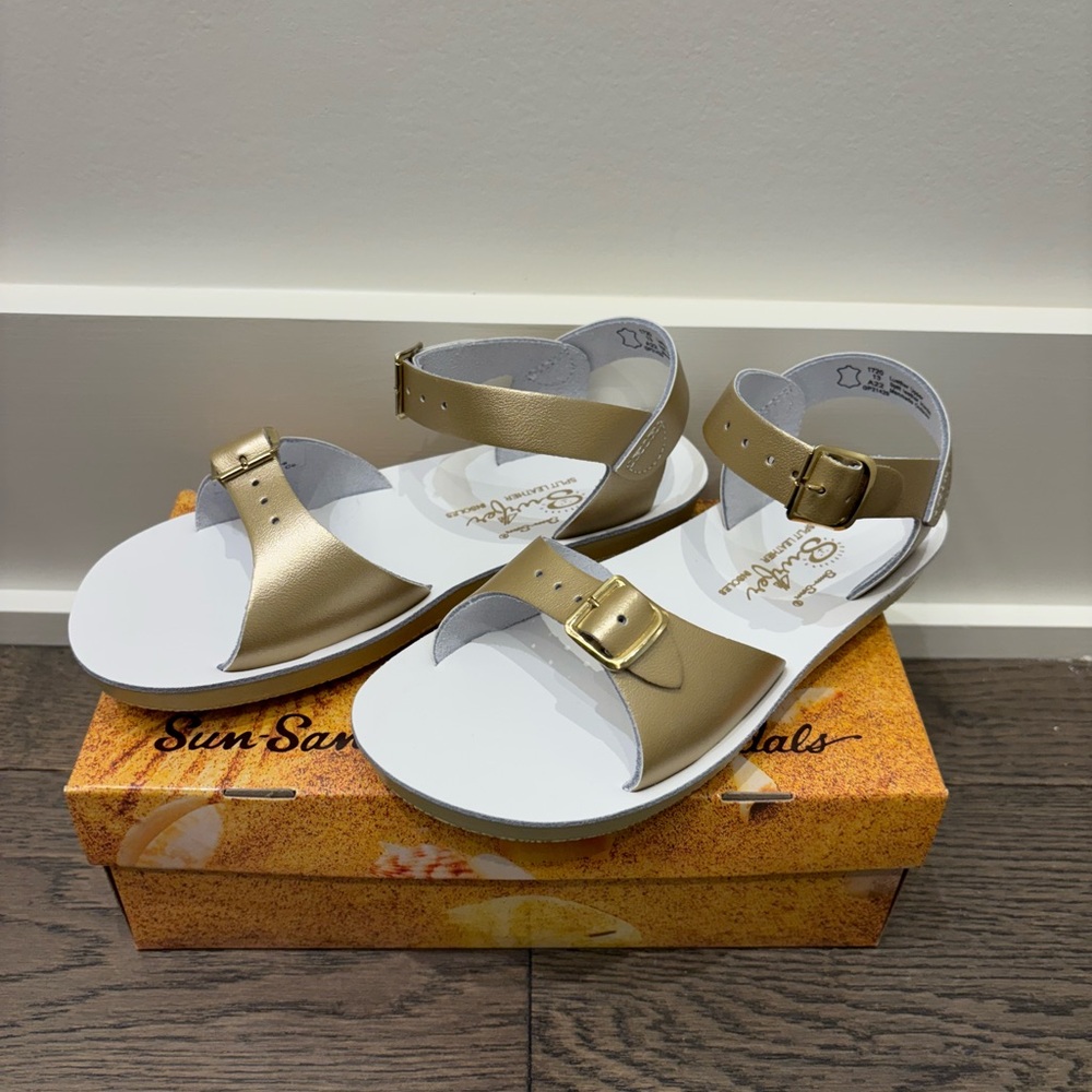 Salt Water Sandals by Hoy Gold Kids Sandals